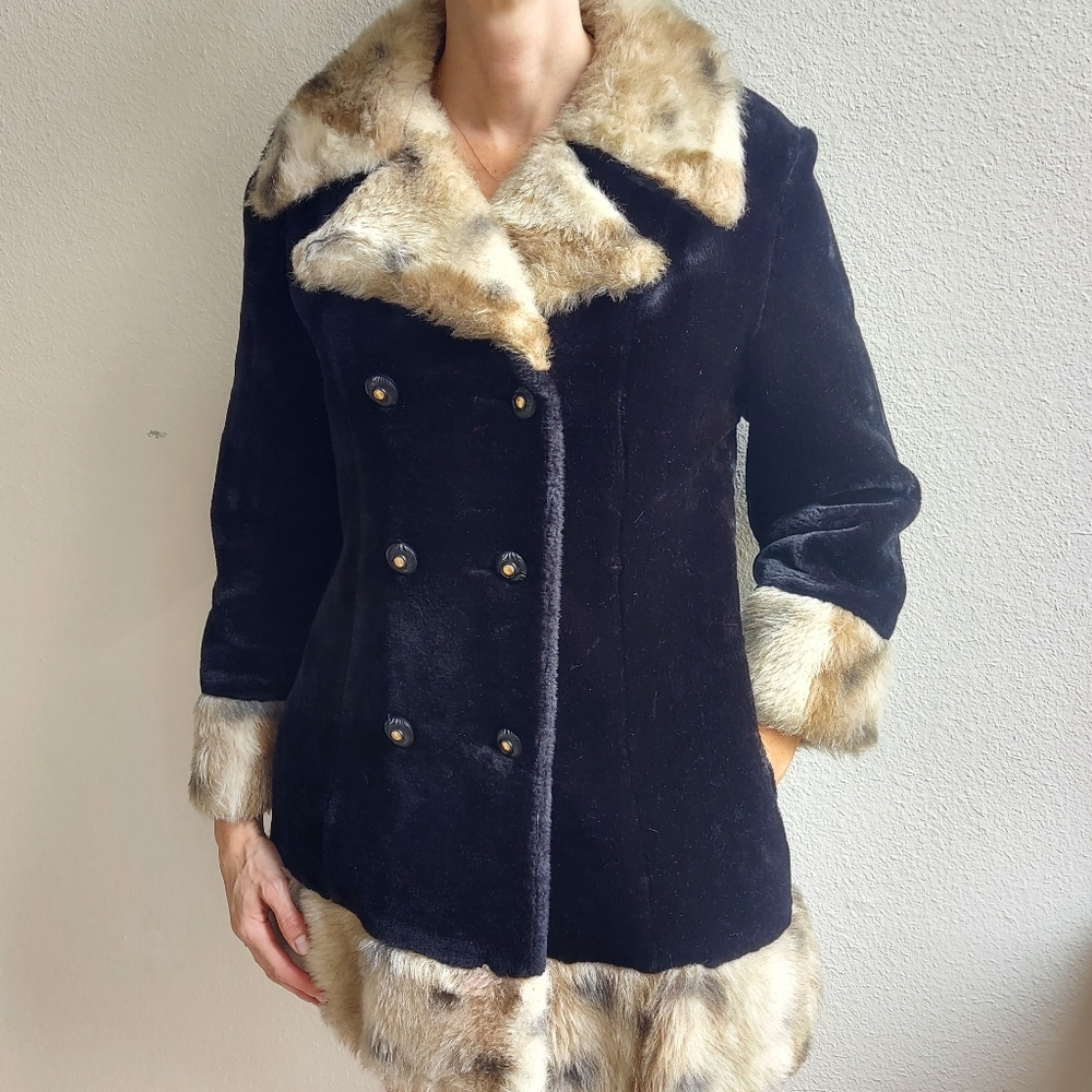 Stunning Faux Fur Mod 60s Pea Coat